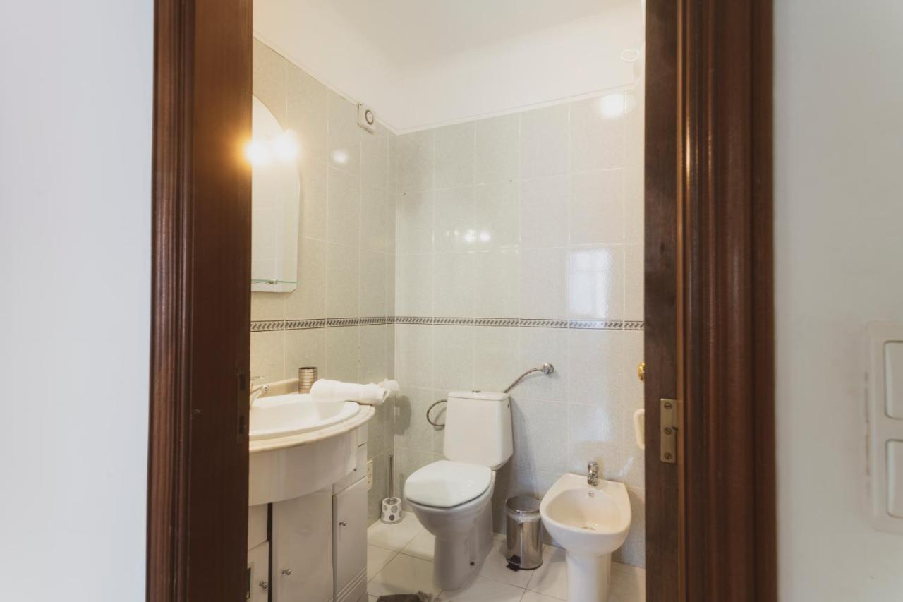 Best Houses 20 - Lovely Apartament - Пениш Екстериор снимка