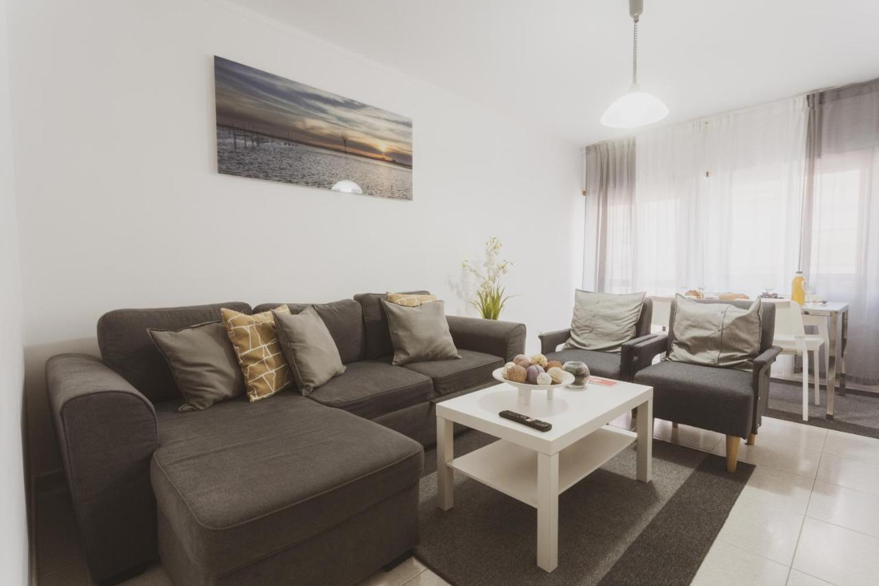 Best Houses 20 - Lovely Apartament - Пениш Екстериор снимка