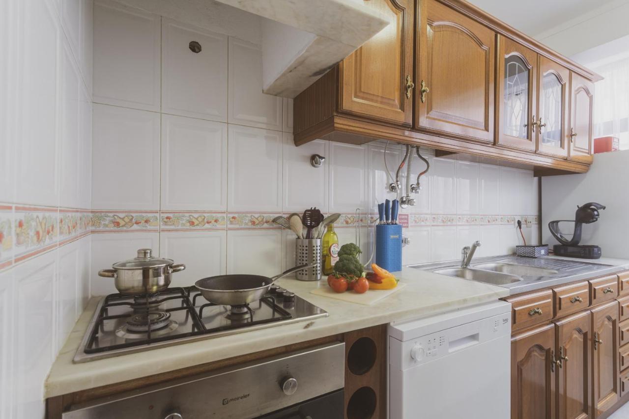 Best Houses 20 - Lovely Apartament - Пениш Екстериор снимка